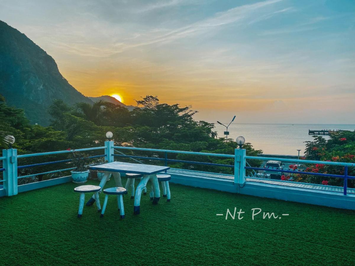ฟ้าทะลายโจรรีสอร์ท Prachuap Khiri Khan Eksteriør billede